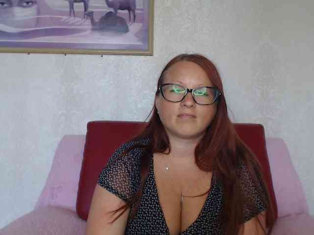 Lilia4joy webcam