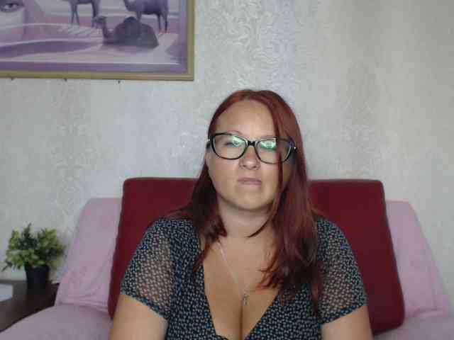 Lilia4joy webcam