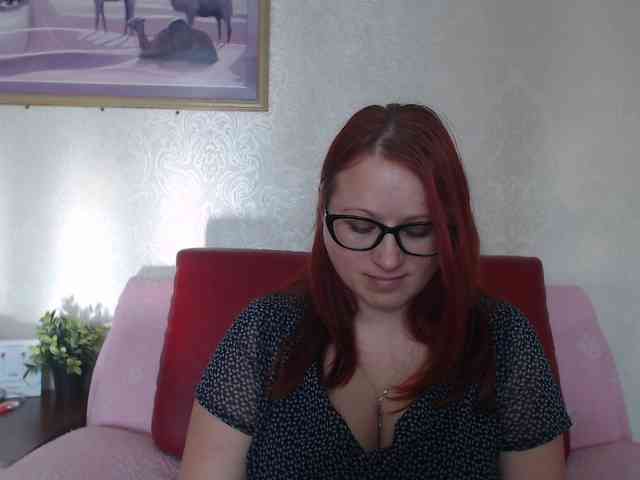 Lilia4joy webcam
