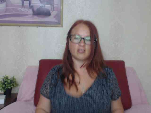 Lilia4joy webcam