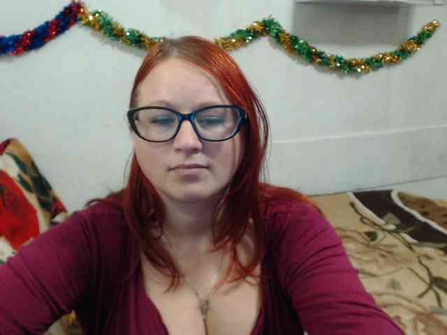 Lilia4joy webcam