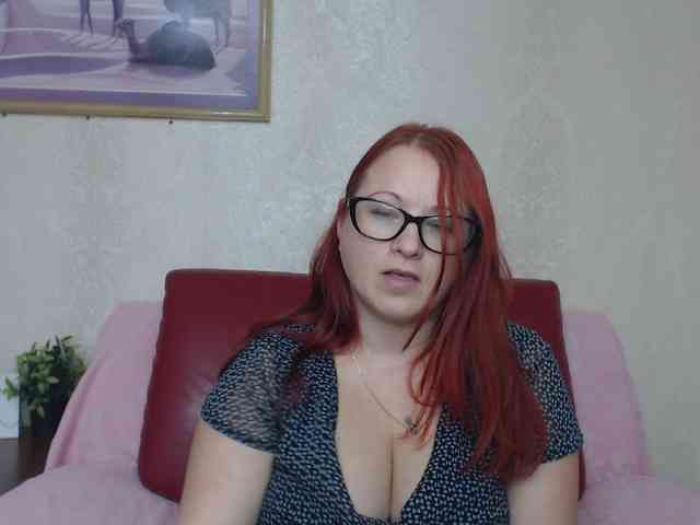 Lilia4joy webcam