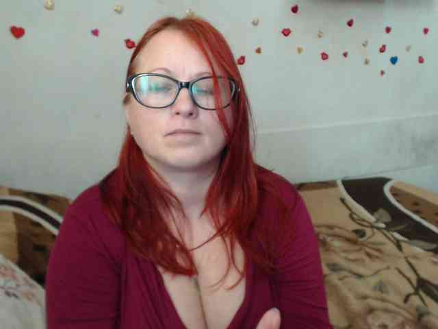 Lilia4joy webcam