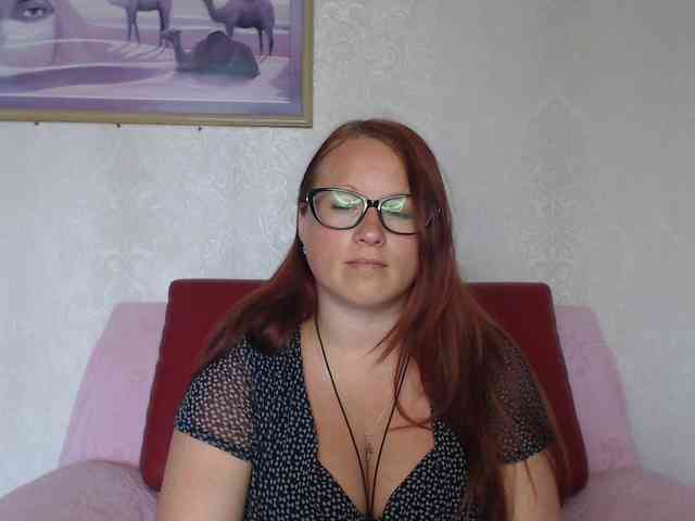 Lilia4joy webcam