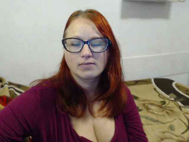 Lilia4joy webcam