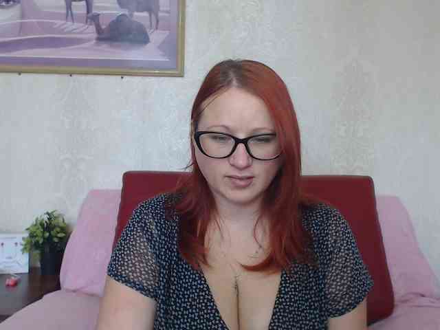 Lilia4joy webcam