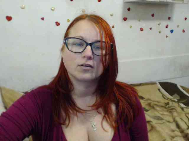 Lilia4joy webcam