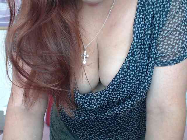 Lilia4joy webcam