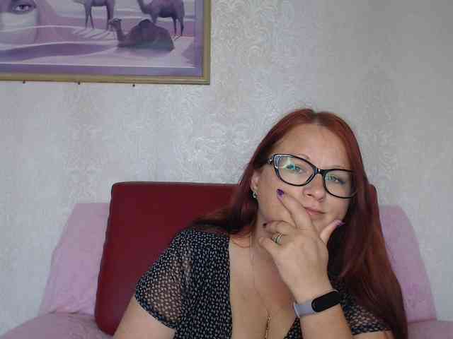 Lilia4joy webcam