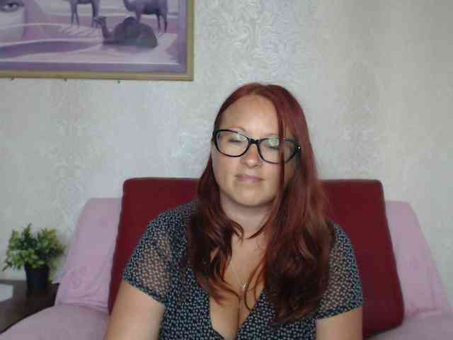 Lilia4joy webcam