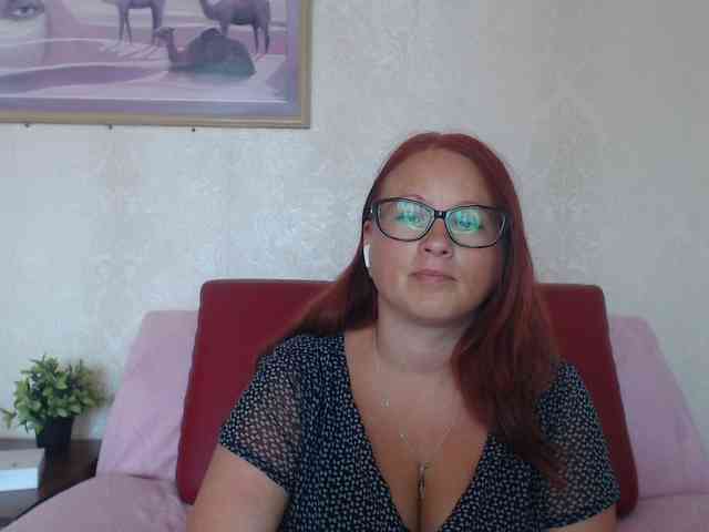 Lilia4joy webcam