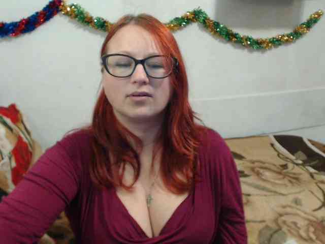Lilia4joy webcam