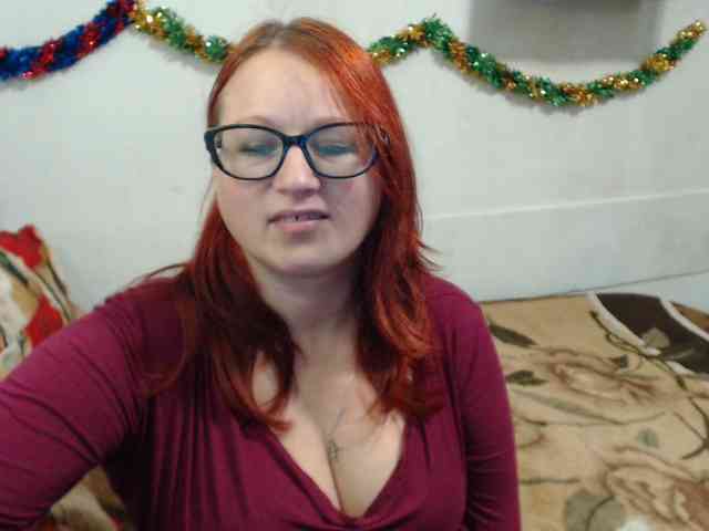 Lilia4joy webcam