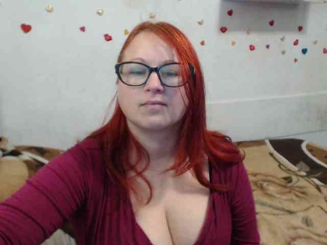 Lilia4joy webcam