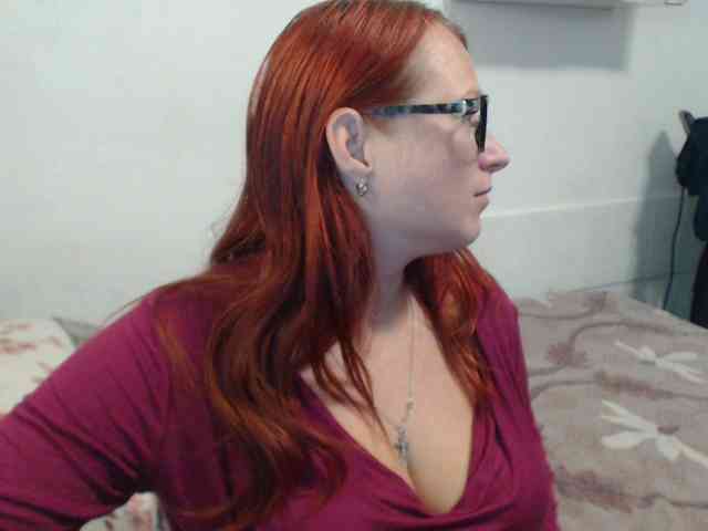 Lilia4joy webcam