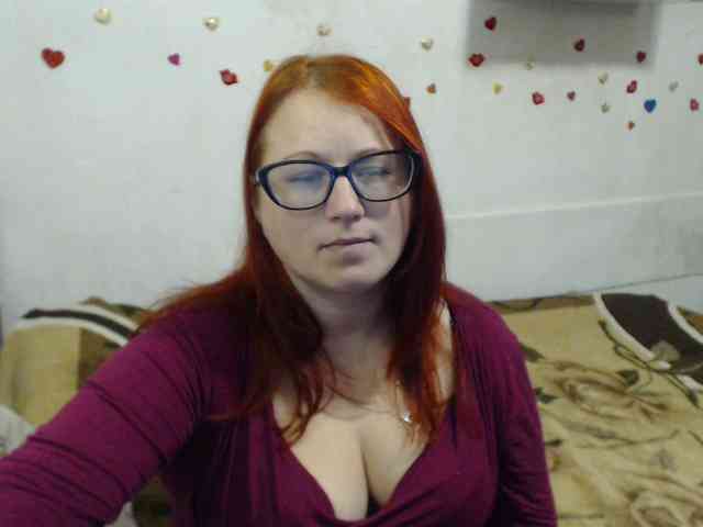 Lilia4joy webcam