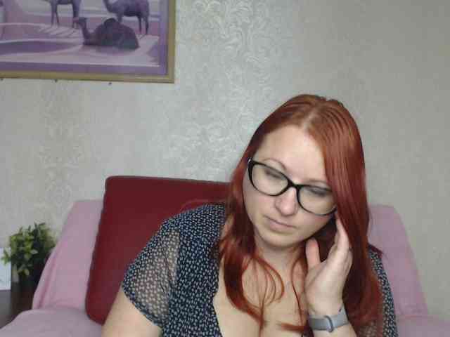 Lilia4joy webcam