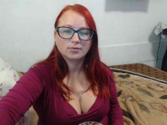 Lilia4joy webcam
