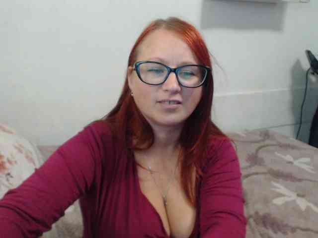 Lilia4joy webcam