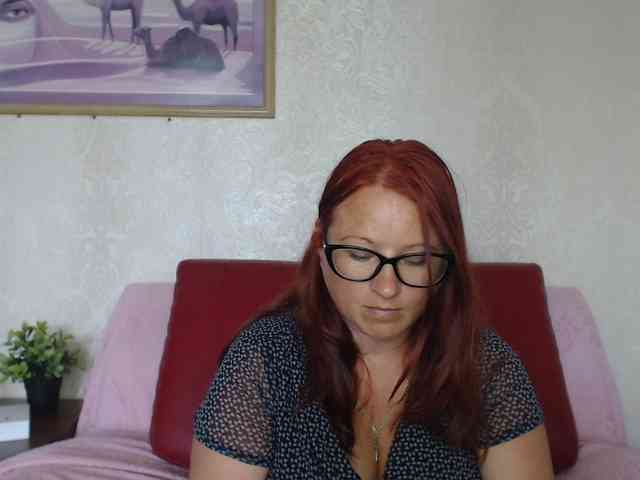 Lilia4joy webcam