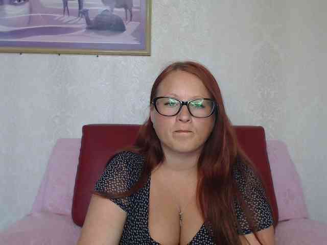 Lilia4joy webcam