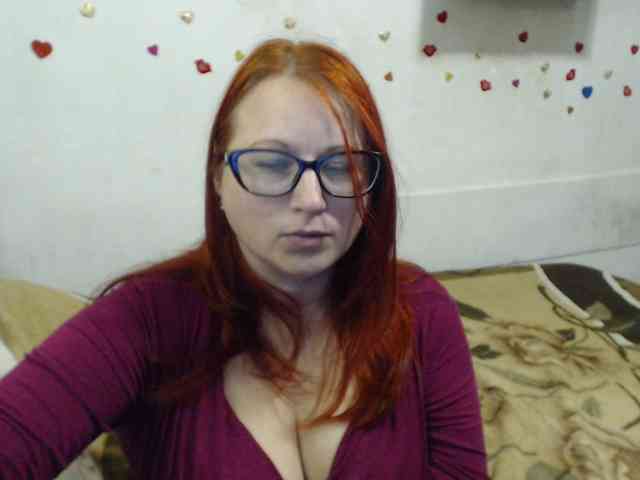 Lilia4joy webcam