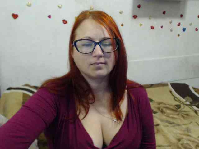 Lilia4joy webcam