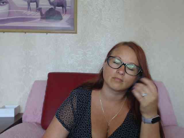 Lilia4joy webcam