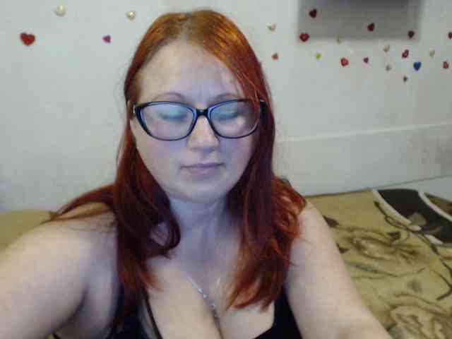 Lilia4joy webcam