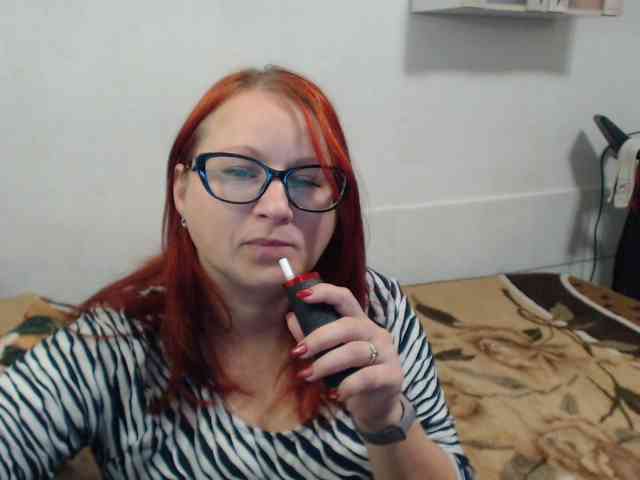 Lilia4joy webcam
