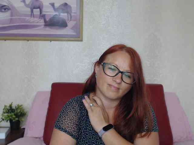 Lilia4joy webcam