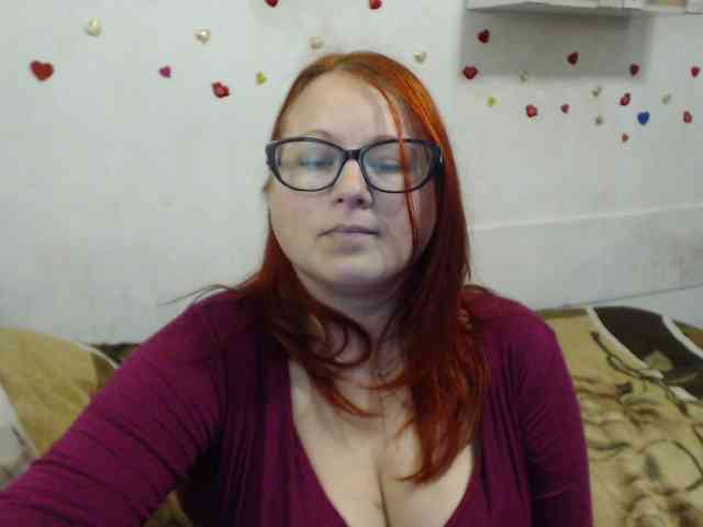 Lilia4joy webcam