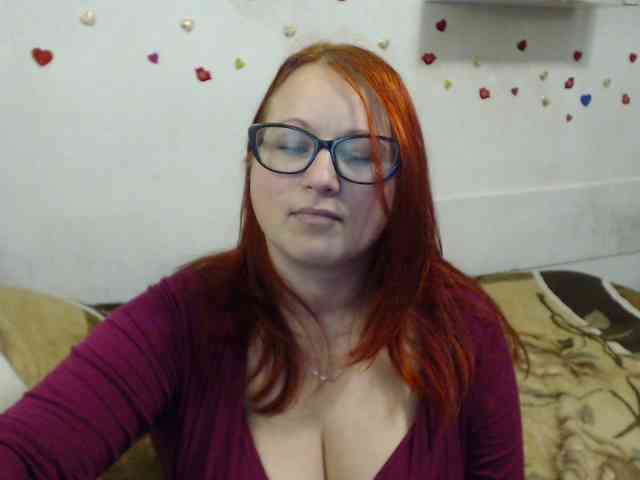 Lilia4joy webcam