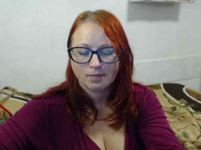 Lilia4joy webcam