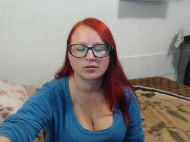 Lilia4joy webcam