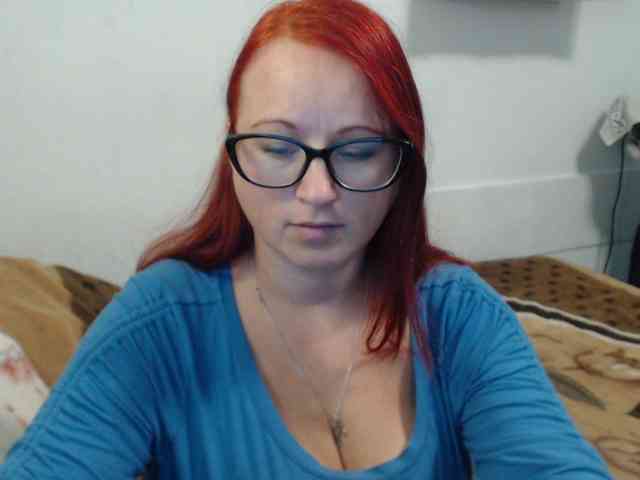 Lilia4joy webcam