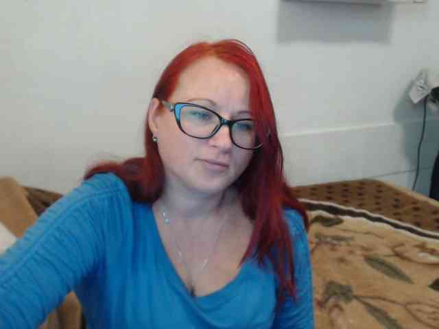 Lilia4joy webcam