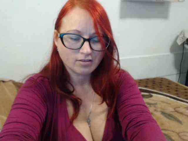 Lilia4joy webcam