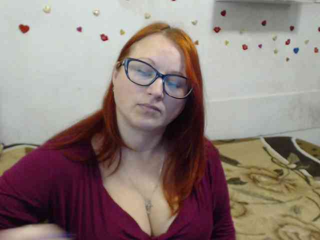 Lilia4joy webcam