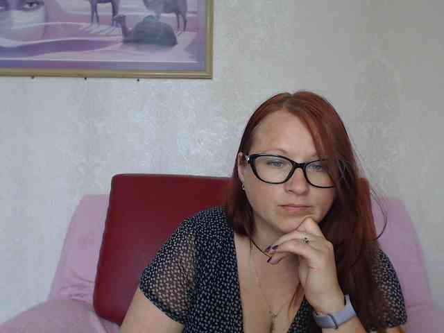 Lilia4joy webcam