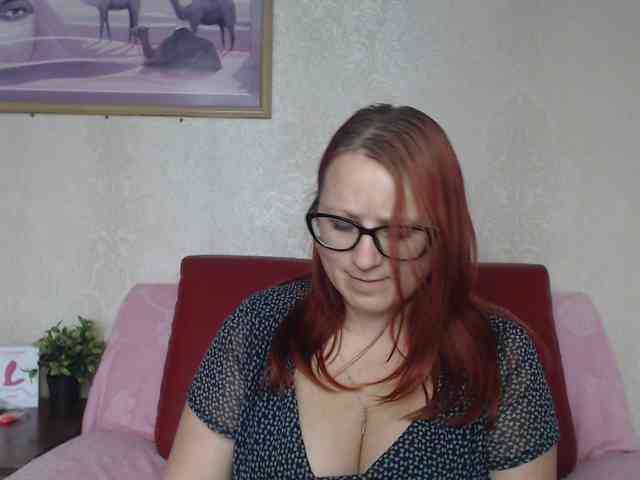 Lilia4joy webcam