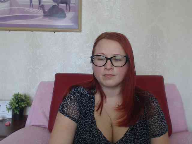 Lilia4joy webcam