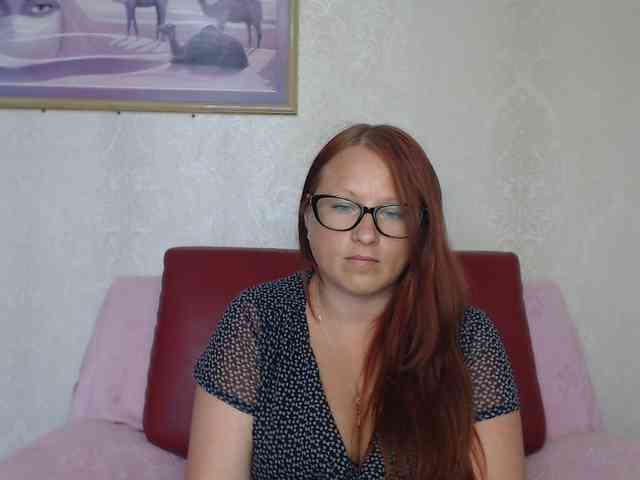 Lilia4joy webcam