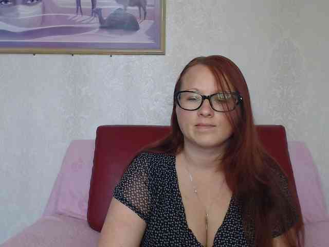 Lilia4joy webcam