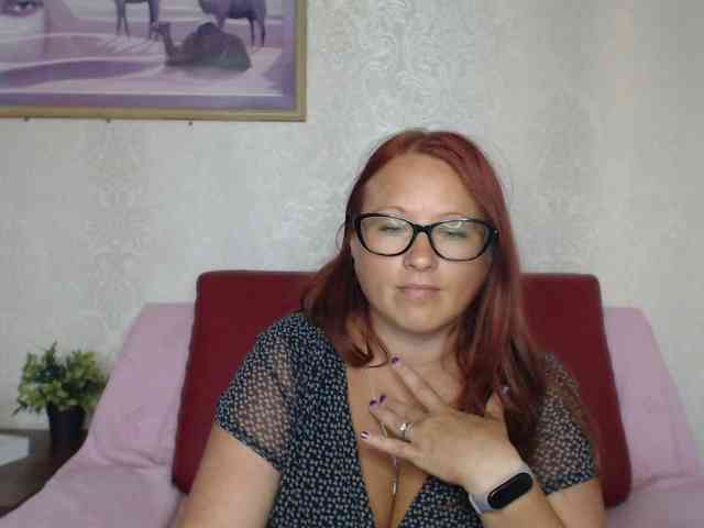 Lilia4joy webcam