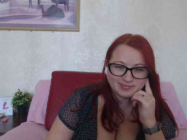 Lilia4joy webcam