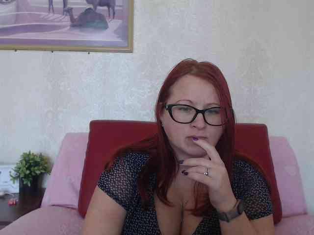 Lilia4joy webcam