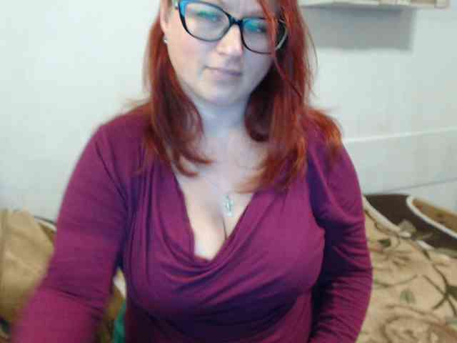Lilia4joy webcam