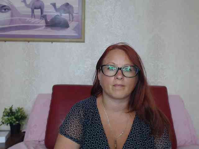 Lilia4joy webcam