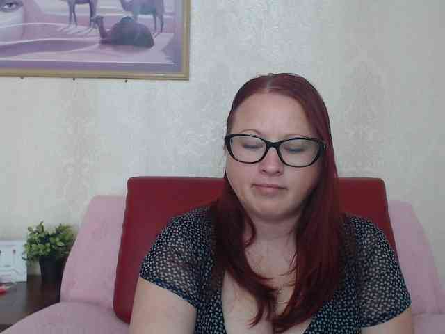 Lilia4joy webcam